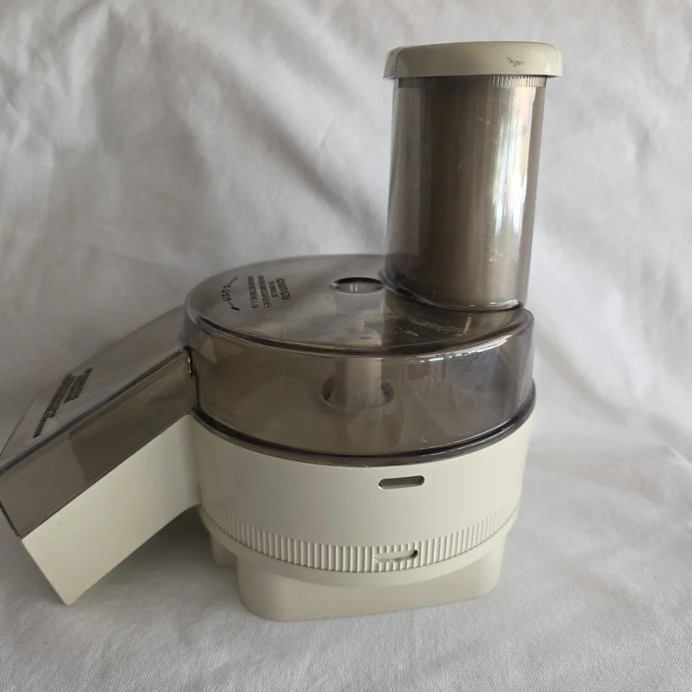 Oster Regency Kitchen Center Food Processor Slicer Shredder Attachment 4 Blades